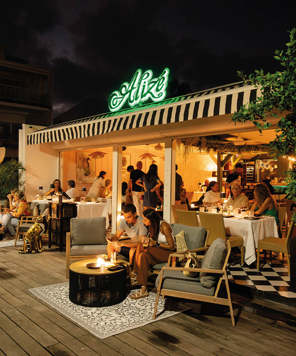 Saveurs créatives et ambiance raffinée face à la Marina