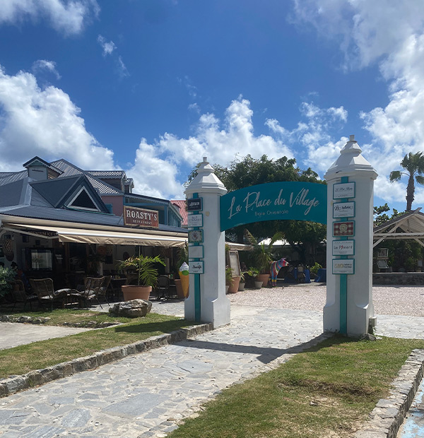The village of Orient Bay